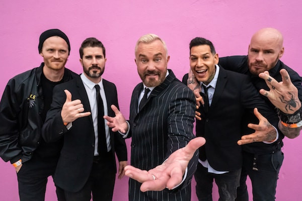 Goldfinger release "Wallflower" video
