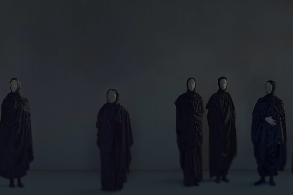 Emma Ruth Rundle and Thou announce EP, release Cranberries cover