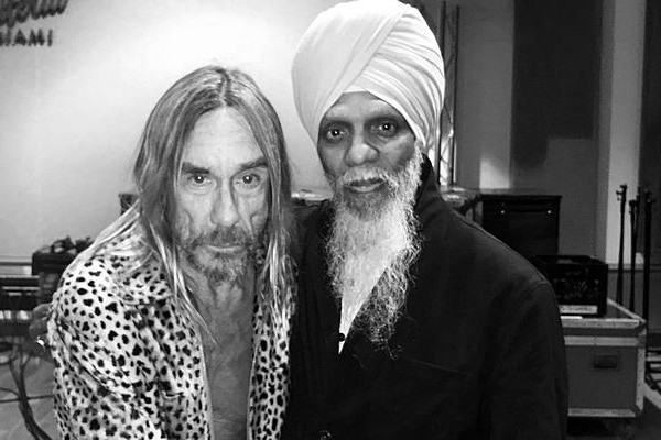 Dr. Lonnie Smith and Iggy Pop release "Sunshine Superman" cover