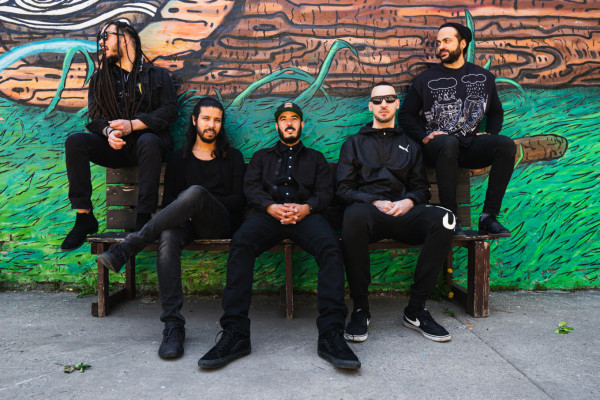 La Armada: "Death On Replay"