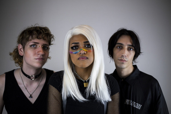 Gilt announce EP, release video