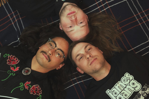 Gnawing release song with Lexi McCoy of Suzie True