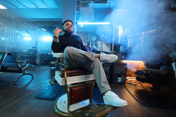 Watch the new video by Rauli V!