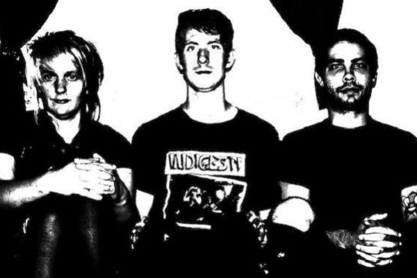 Generacion Suicida and Dark Thoughts to tour in Spring