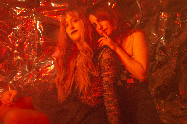 Rosie Thorne release "You're My Future" video