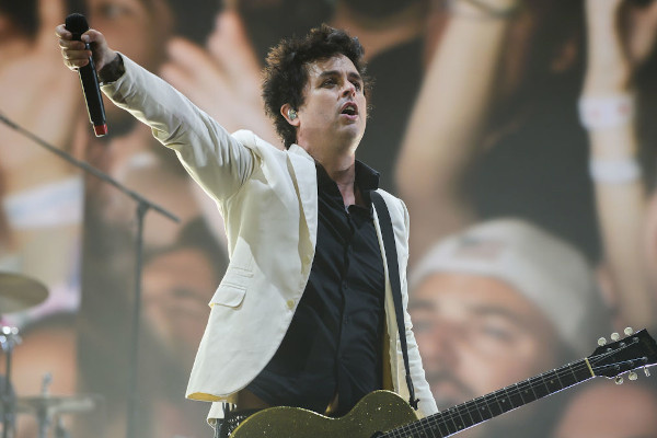 Billie Joe Armstrong says he's renouncing US citizenship after Roe v. Wade reversal