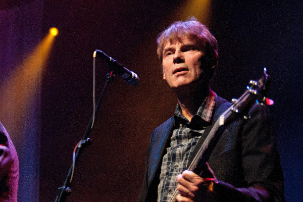 Bassist Darryl Hunt of The Pogues passes away