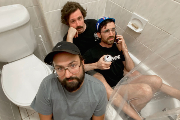 Hypemom release new single