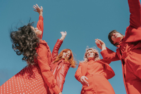 Razor Braids release two Weezer covers, announce winter tour (US)