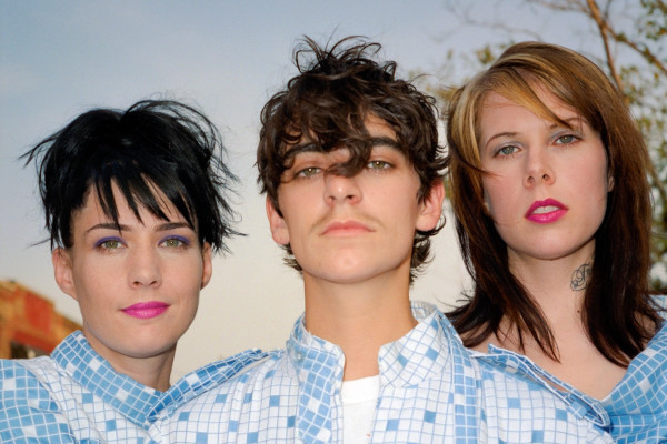 Le Tigre announce first tour in 18 years