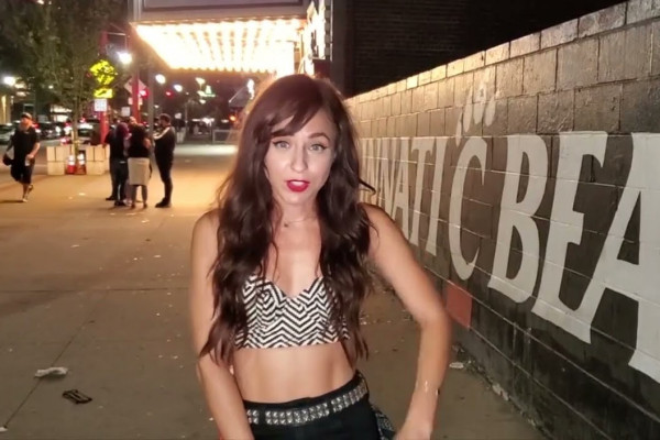 Jen Razavi of Bombpops announces "Saw In Half"