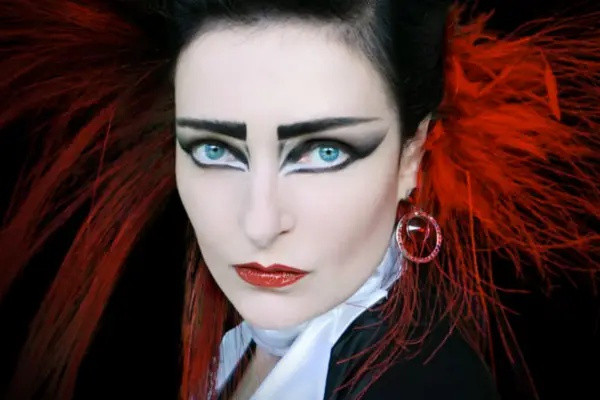Siouxsie Sioux announces more UK & EU shows