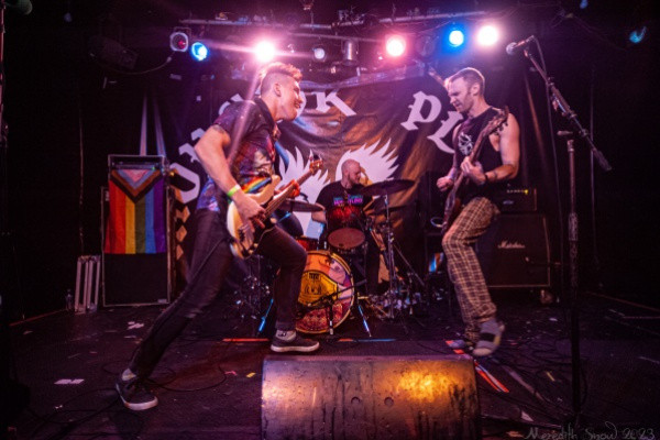 On The Cinder announce US shows