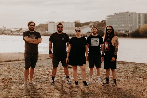 The Dead Krazukies: "Captain Crust"