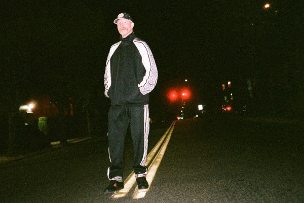 Logan Lynn and Yellow Trash Can: "Loud and Clear"