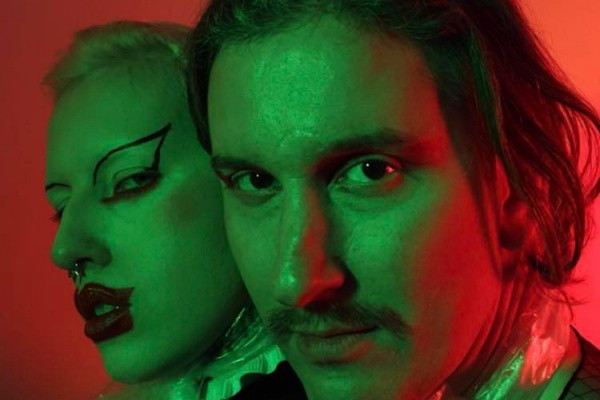Arch Femmesis: "ANDROGYNISTA"