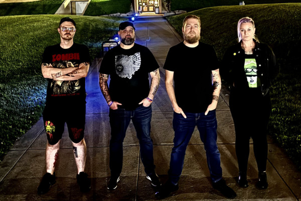 Bandages : "American Arrogance"