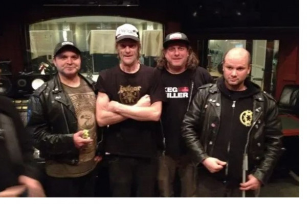 Dayglo Abortions cancel tour due to tour organizer issues