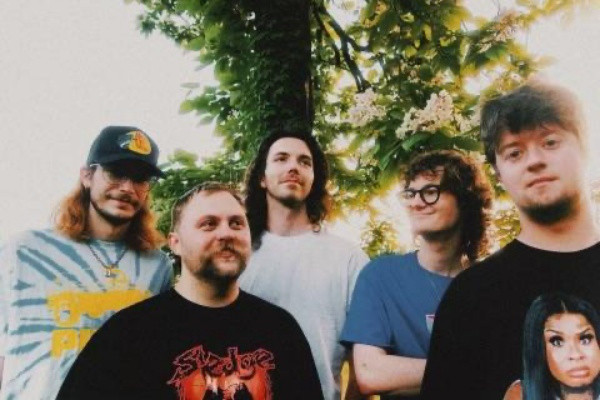 Listen to the new album by Photocopy!