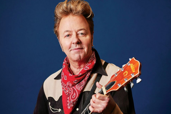 Brian Setzer of Stray Cats diagnosed with autoimmune disease keeping him from playing guitar