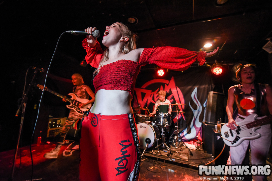 Photos: Dream Wife at the Hard Luck Bar, Toronto 09/29