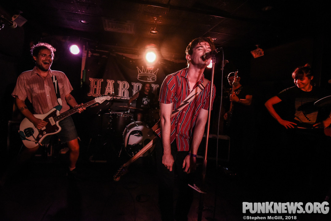 Photos: Antarctigo Vespucci at the Hard Luck Bar, Toronto 11/06