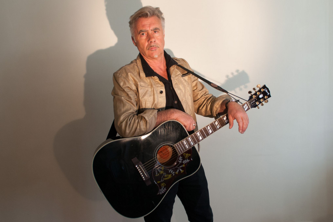 Sex Pistol's Glen Matlock to tour in March