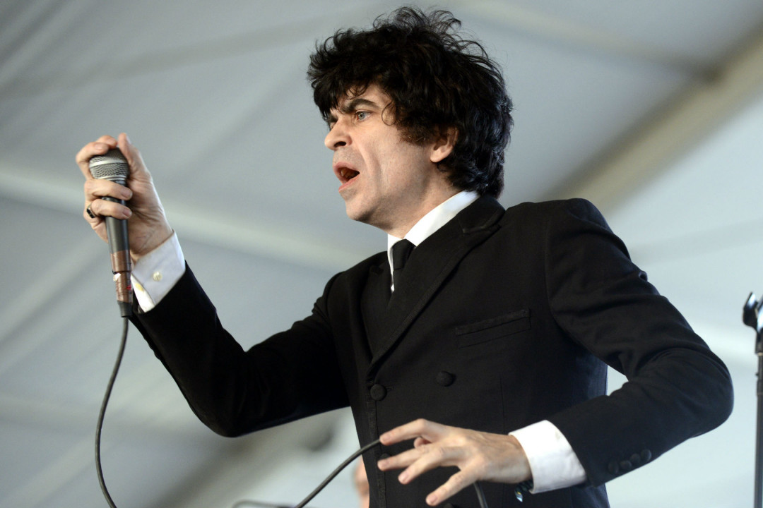 Ian Svenonius says he was inappropriate with women, Merge cuts ties