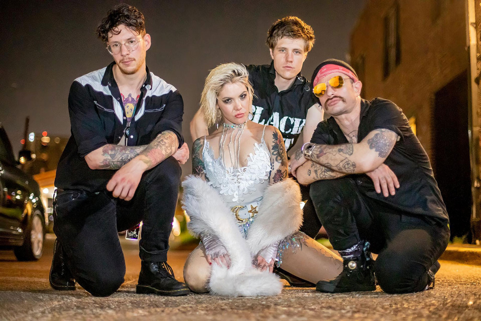 Suzi Moon releases video for "California"